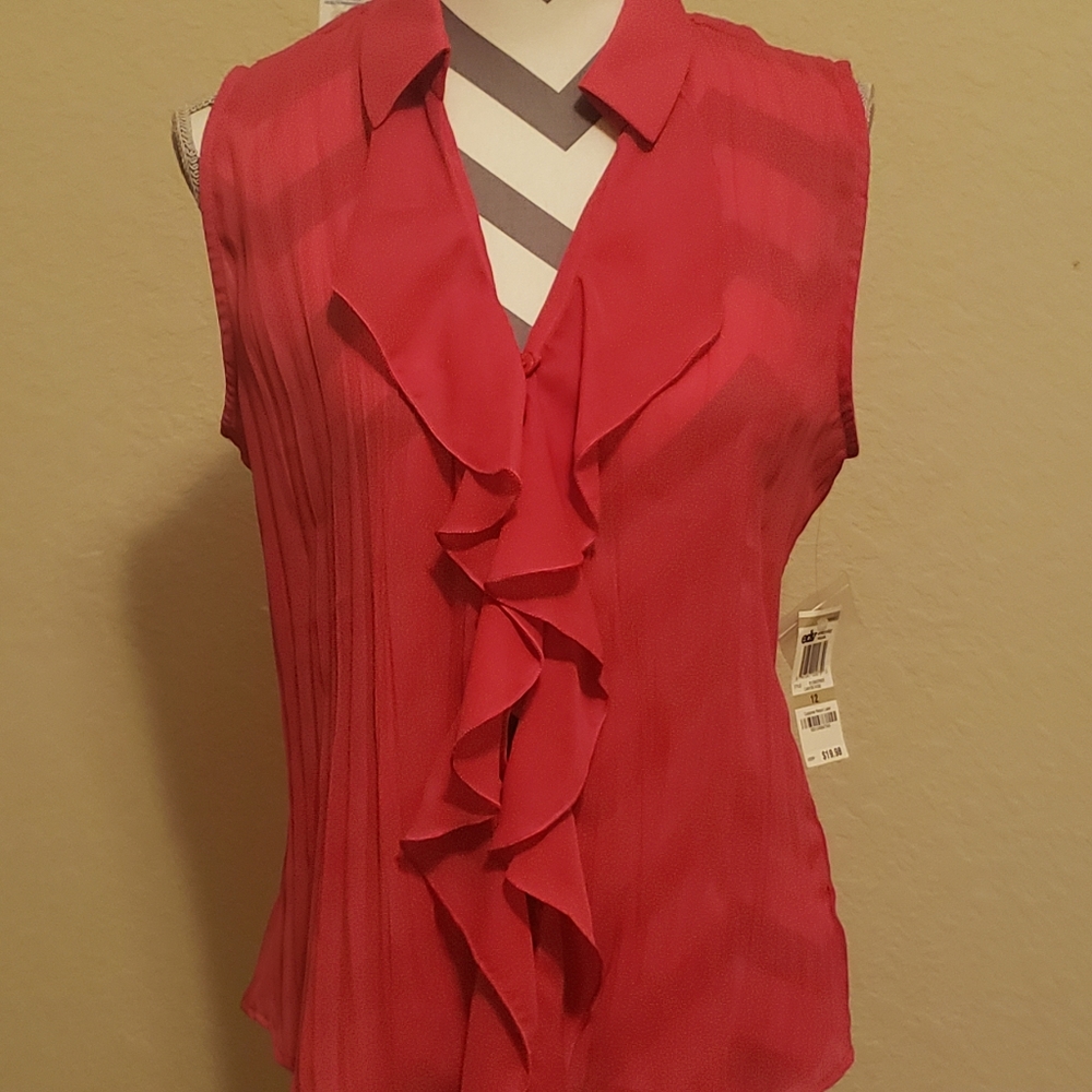 Women shirt size 12